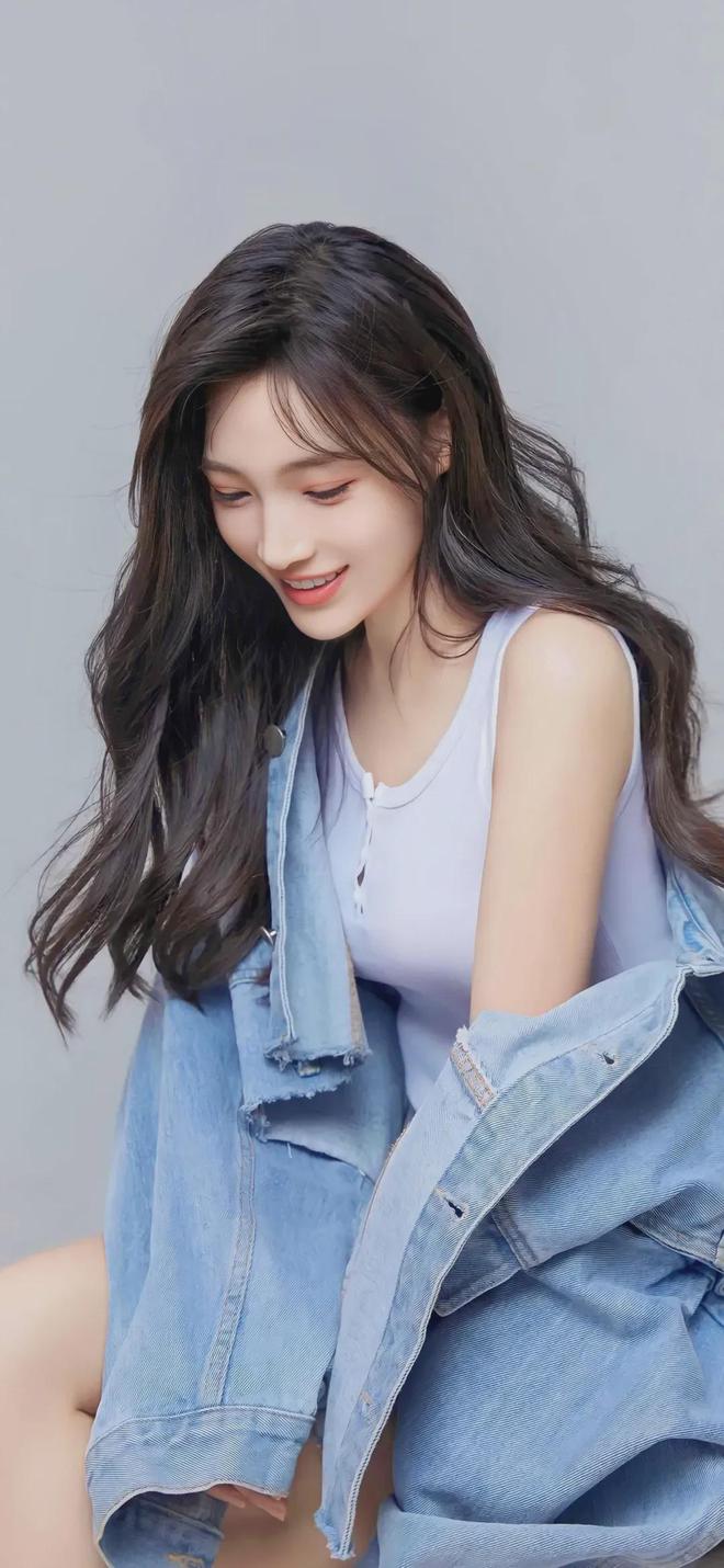 卢伟冰称小米17系列开售第二天依然火爆 Pro版太受欢迎